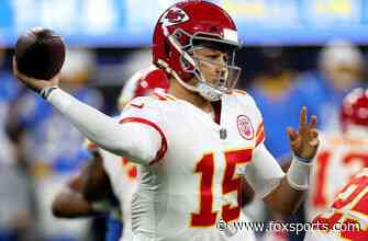 Patrick Mahomes, Travis Kelce come up HUGE on game-winning OT touchdown drive