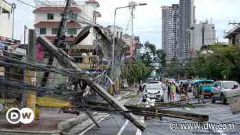 Philippines: Typhoon Rai leaves trail of devastation - DW (English)