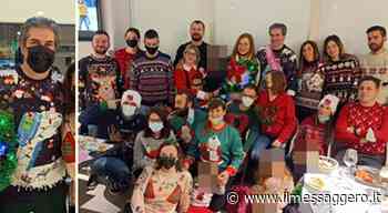 Foligno, Natale e goliardia: una challange decreta il maglione delle feste più brutto - ilmessaggero.it