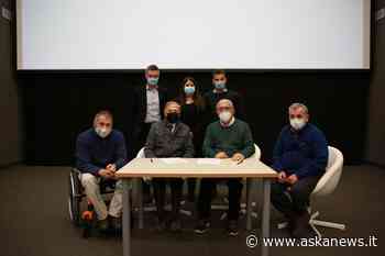 Relazione tra Giffoni, Laboratorio di Scienze Sperimentali di Foligno e Città di Foligno - askanews.it