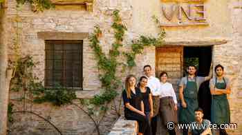 Lo chef che ha mollato uno dei migliori ristoranti al mondo per aprire il suo locale in Umbria - VICE Italia