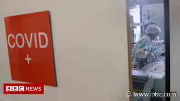 Covid-denying patients assaulting medical staff, nurse says - BBC News