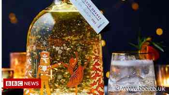 M&S accuses Aldi of copying Christmas gin
