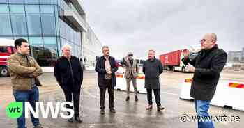 Slachtoffers wateroverlast krijgen inboedel van vakantiehuisjes van Center Parcs Lommel: "10 opleggers vol" - VRT NWS