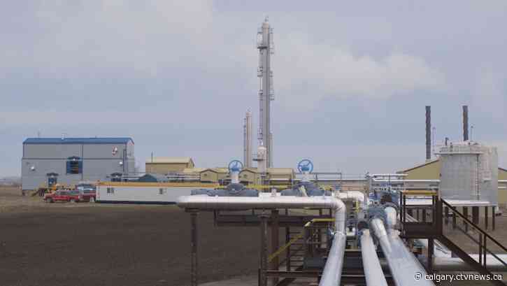 Material, created in U of C lab, can absorb 95% of the emissions of a cement plant: study