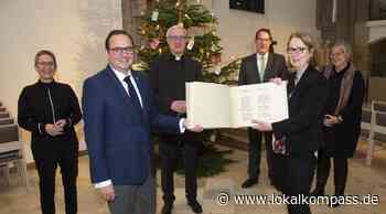 Gedenkgottesdienste für die "Unbedachten": Buch mit 2.677 Namen übergeben - Lokalkompass.de