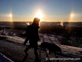 Edmonton weather: Sure it's cold but we're all sundog millionaires