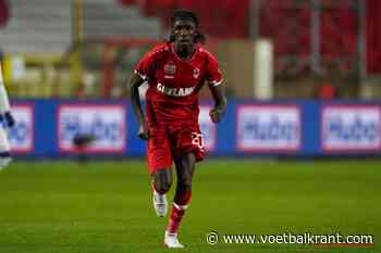 Dwomoh voor het eerst terug naar Genk: &quot;Ik zou het appreciëren mochten ze aardig doen tegen mij&quot;