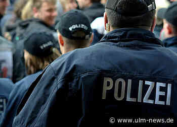 "Spaziergang" statt Kundgebung: Mehrere hundert Querdenker demonstrieren "für Freiheit und gegen Faschismus"