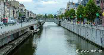 Man belandt in kanaal en wordt na reanimatie naar ziekenhuis overgebracht - Het Laatste Nieuws