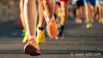 Disability advocacy organization hosts "Rock'in Santa" half-marathon and "Sunshine Santa" 5K - WBIR.com