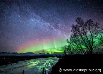 Alaska aurora photographer celebrating 25 years of nocturnal lifestyle - Alaska Public Media News