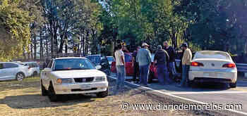 Chocan de frente en Cuernavaca - Diario de Morelos