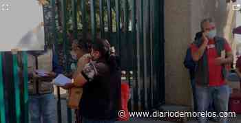 Muere un abuelito haciendo fila para vacunarse en Cuernavaca - Diario de Morelos