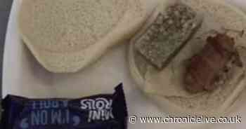 Parents slam school over Christmas lunch which resembles 'something from Oliver Twist' - Chronicle Live