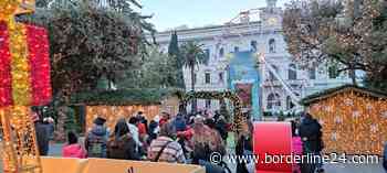 Bari, grande affluenza nel villaggio di piazza Umberto: ultimo fine settimana prima di Natale - Borderline24.com