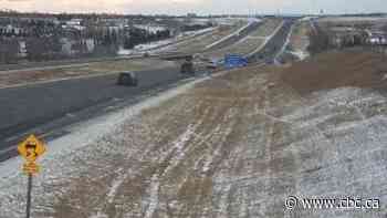 Environment Canada warns of damaging winds in Alberta