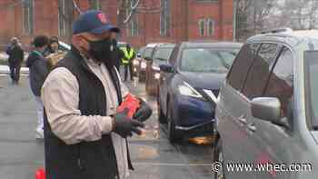 Monroe County hands out more testing kits with busy holiday week ahead