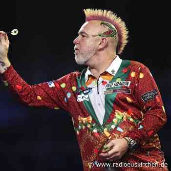 Wright gewinnt Darts-WM-Auftakt im Weihnachtsoutfit - radioeuskirchen.de