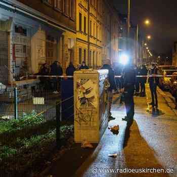 Pyrotechnik und Schafsköpfe vor Abgeordneten-Büro - radioeuskirchen.de