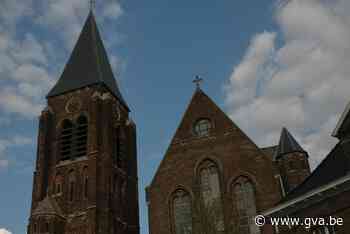 Studenten laten in kerstwandeling licht schijnen op toekomst kerk Hellegat - Gazet van Antwerpen