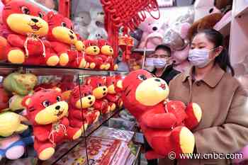 China's retail sales grow by 3.9% in November — slower than expected - CNBC