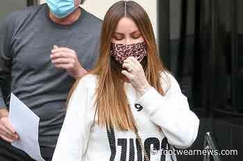 Sofia Vergara Elevates Her Height in Puma Platform Sneakers With Bedazzled Gucci Top & Skinny Jeans - Footwear News