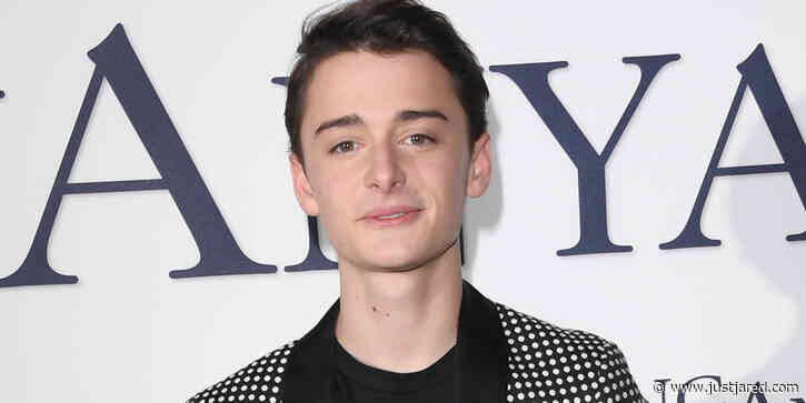 'Stranger Things' Star Noah Schnapp & His Family Celebrate His UPenn Acceptance - Watch the Video!