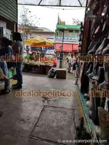 Coatepec, al tope de ambulantes; locatarios se quejan que afectan sus ventas - alcalorpolitico