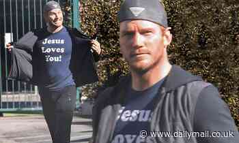 Chris Pratt flashes a massive grin on first outing after wife Katherine Schwarzenegger's baby news - Daily Mail