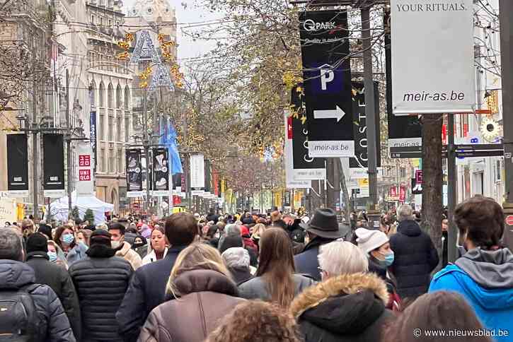 Het is over de koppen lopen op de Antwerpse Meir: “Als het te druk wordt, moeten we maatregelen nemen”