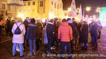 Corona-Proteste am Samstagnachmittag in Aichachs Innenstadt - Augsburger Allgemeine