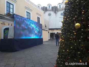 Clamoroso a Capri: led wall installato in Piazzetta senza le autorizzazioni, intervengono i carabinieri - Capri News