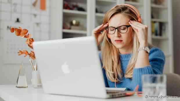 Had enough yet? Omicron pushes Canadians deeper into pandemic fatigue