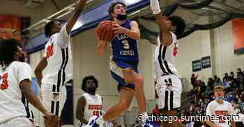High school basketball: Asa Thomas spearheads Lake Forest’s balanced win at Oak Park - Chicago Sun-Times