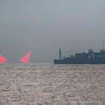 L’alba del 26 Dicembre 2019 in Qatar è stata davvero mozzafiato: dal mare sono spuntate le “corna del diavolo” [FOTO] - MeteoWeb