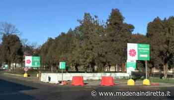 Modena, code al drive through: si spera nell'arrivo dei militari. VIDEO - modenaindiretta.it