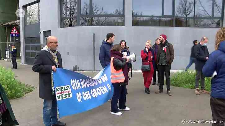 Buurtcomité Kielse Reddingsvest verzet zich tegen bouwplannen: “Geen hoogbouw op ons groen”