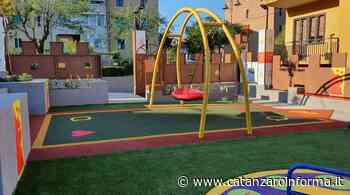 L’erba sintetica per il tuo giardino: un prato sempre verde 365 giorni l’anno - CatanzaroInforma