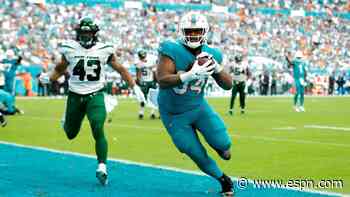 Touchdown catch, celebratory leap by 310-pound Christian Wilkins gives Dolphins first lead