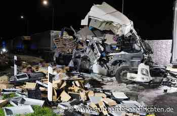 Parkplatz Sommerhofen bei Sindelfingen - Sattelzugfahrer stirbt bei Unfall an der A8 – Parkplatz wieder frei - Stuttgarter Nachrichten