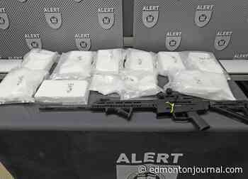 Police seize 10.7 kg of cocaine worth $856K in Edmonton-area drug bust - Edmonton Journal