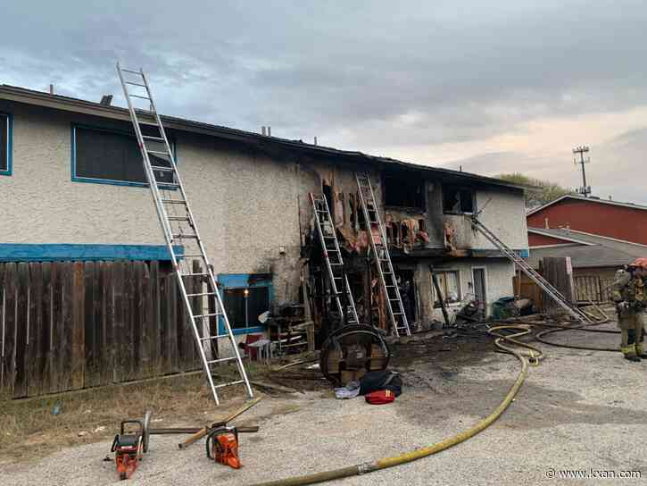 Families displaced from homes after fourplex catches fire in northeast Austin
