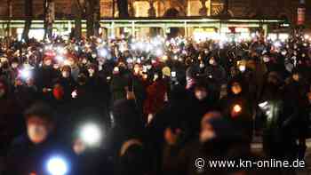 Lichtermeer in Wien: 30.000 Menschen gedenken der Corona-Toten in Österreich