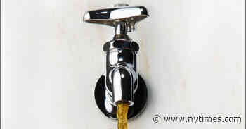 In ‘Desperate,’ a Reporter Dives Deep Into Dirty Water