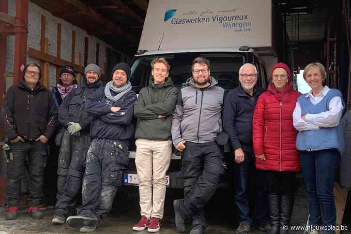 Ambachtelijk glaswerkbedrijf Vigoureux bestaat 75 jaar: “Onze ruiten staan in Vlaams Parlement en Centraal Station maar vooral bij vele gewone mensen”