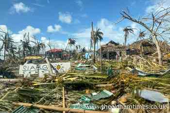 More than 200 dead after typhoon slams Philippines - theoldhamtimes.co.uk