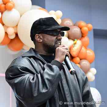 Kanye West donates 4,000 toys to Chicago youth