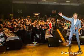 Willy Sommers bezorgt senioren onvergetelijke namiddag - Gazet van Antwerpen