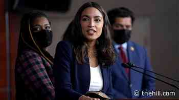 Ocasio-Cortez: Democrats need to to 'crack down' on 'old boys club' in Senate